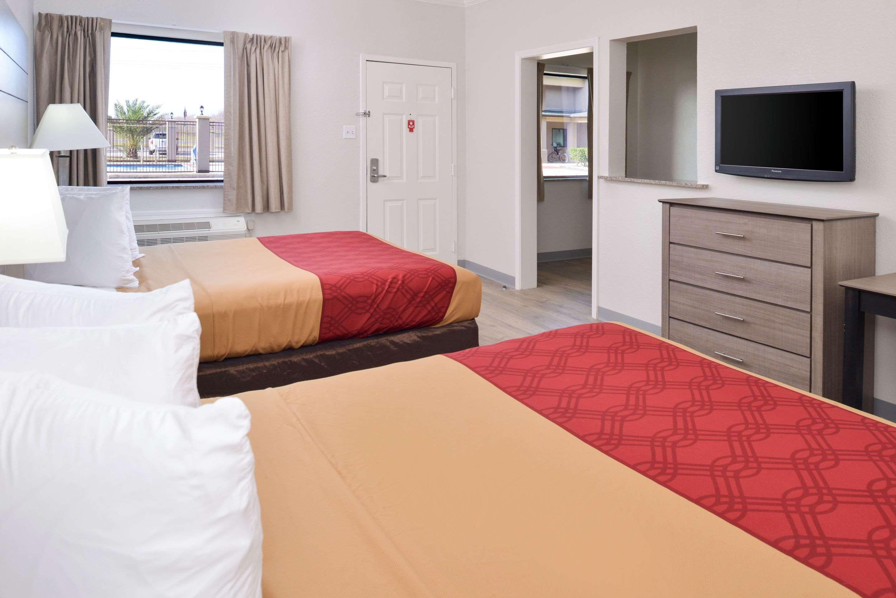 Econo Lodge&Suites Port Arthur Esterno foto
